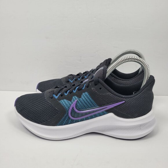 Nike Downshifter 11 Women's Black Running Shoes CW3413 009 US Size 5.5 NWOT - Picture 2 of 8